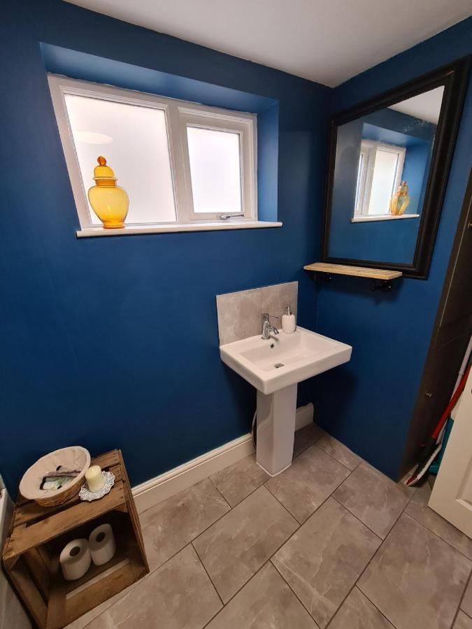 Coopers, Ground Floor Apartment With 2 Bedrooms And 2 Bathrooms Within A Georgian Listed Building Burton-upon-Trent Εξωτερικό φωτογραφία