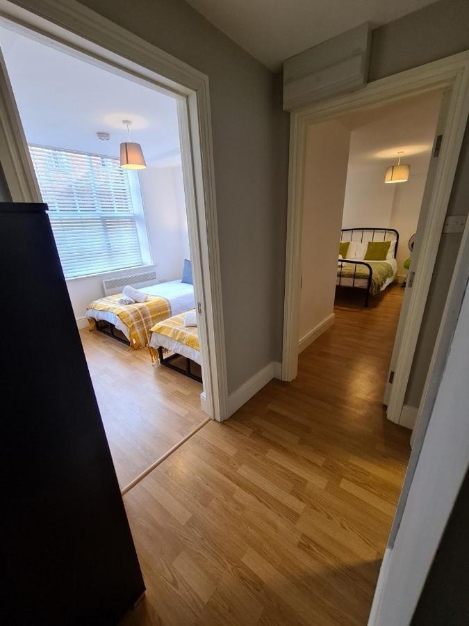 Coopers, Ground Floor Apartment With 2 Bedrooms And 2 Bathrooms Within A Georgian Listed Building Burton-upon-Trent Εξωτερικό φωτογραφία
