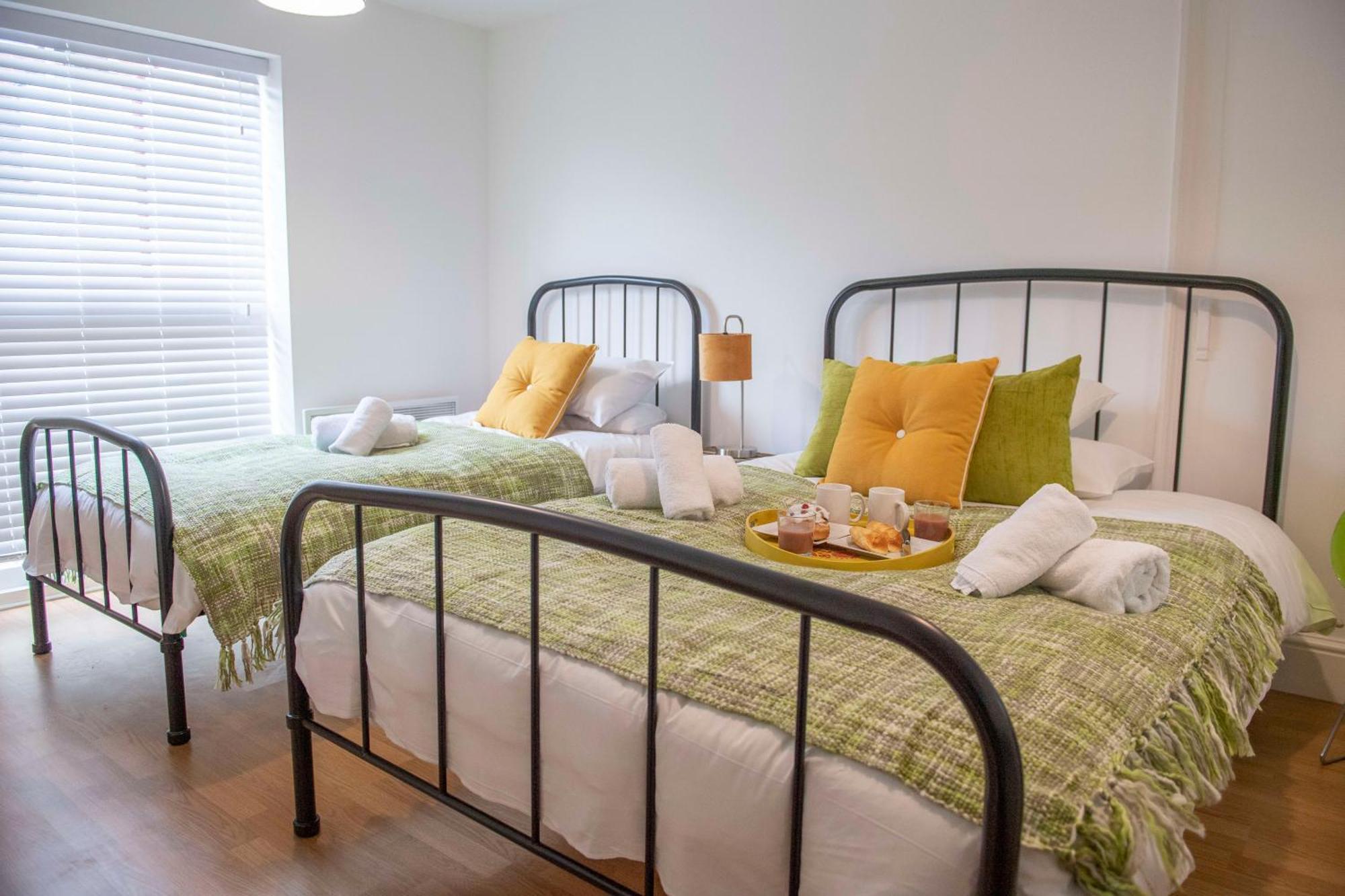 Coopers, Ground Floor Apartment With 2 Bedrooms And 2 Bathrooms Within A Georgian Listed Building Burton-upon-Trent Εξωτερικό φωτογραφία